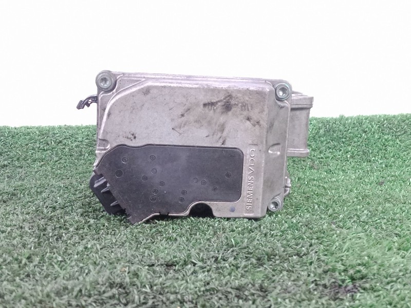 Recambio de caja mariposa para volkswagen passat b6 (3c2) 1.9 tdi referencia OEM IAM A2C53099815 - 03G128063CV120 4.PINES 