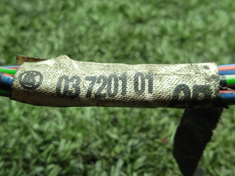 Recambio de mando elevalunas delantero derecho para opel astra f berlina 1.6 cat referencia OEM IAM 90383585  03720101