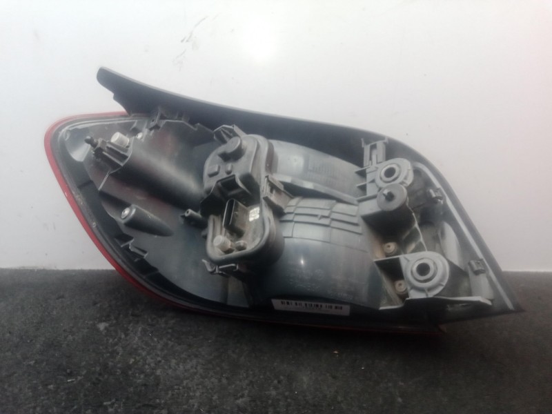 Recambio de piloto trasero derecho para bmw 4 descapotable (f33, f83) 420 d referencia OEM IAM 618074R - 618072R  