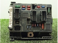 Recambio de caja reles / fusibles para citroën xsara picasso (n68) 2.0 hdi referencia OEM IAM 9643498880 - S118470003F BSMB3 SIE