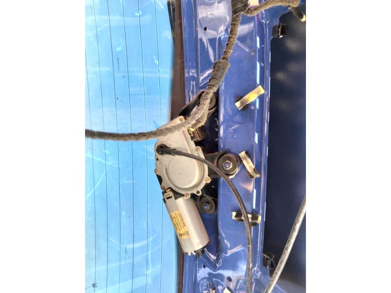 Recambio de motor limpia trasero para audi a3 (8l) 1.9 tdi referencia OEM IAM   