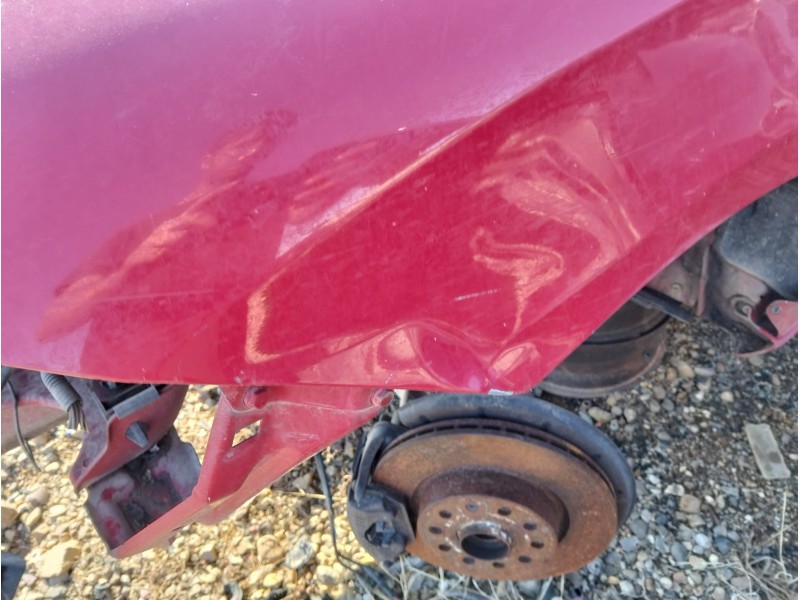 Recambio de aleta delantera izquierda para seat leon (1p1) 1.9 tdi referencia OEM IAM   