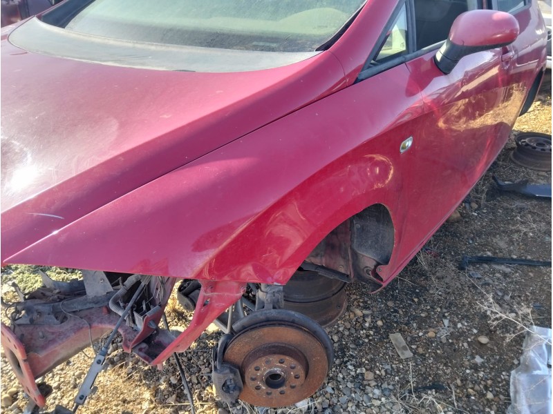 Recambio de aleta delantera izquierda para seat leon (1p1) 1.9 tdi referencia OEM IAM   