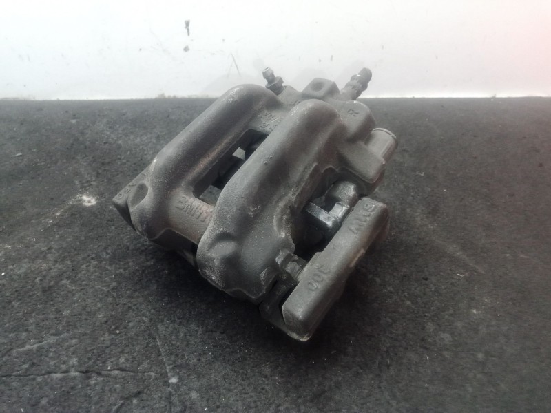Recambio de pinza freno trasera izquierda para bmw 4 descapotable (f33, f83) 420 d referencia OEM IAM W09082 - 324T  