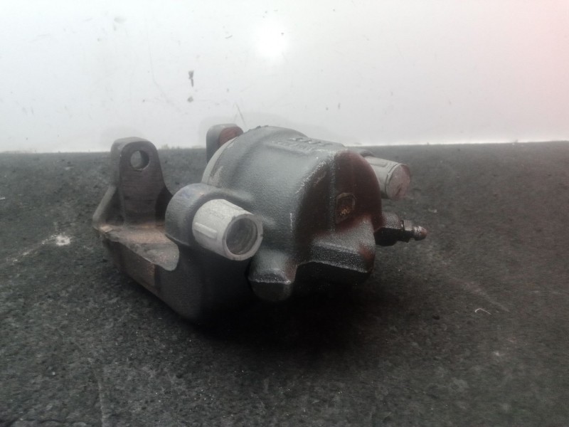 Recambio de pinza freno delantera derecha para bmw 4 descapotable (f33, f83) 420 d referencia OEM IAM W09209 - 288T  