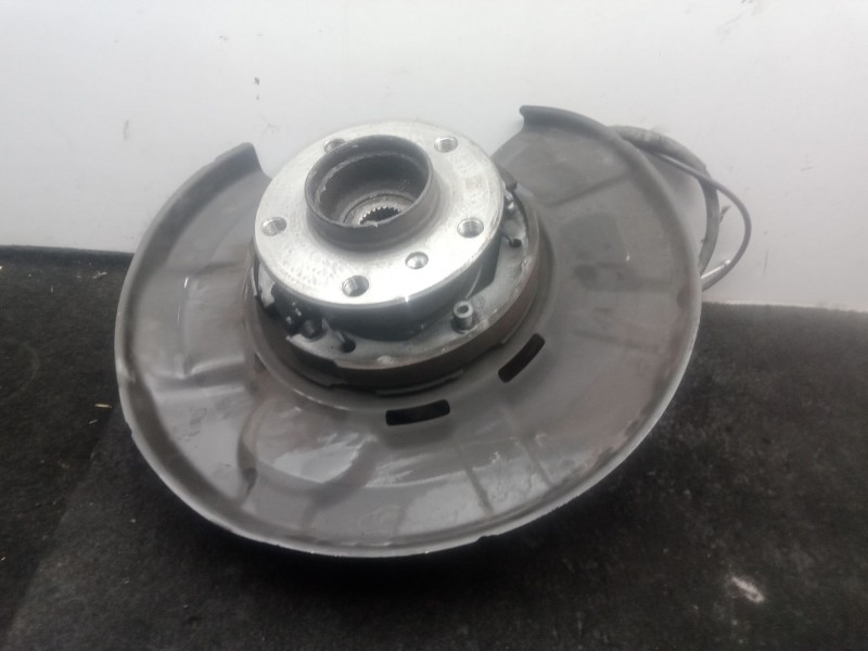 Recambio de mangueta trasera derecha para bmw 4 descapotable (f33, f83) 420 d referencia OEM IAM 010 - 011215R  