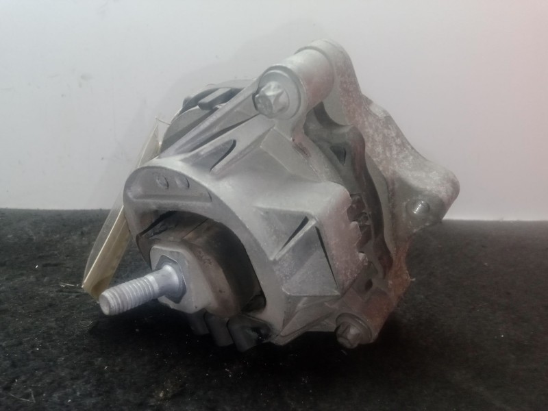 Recambio de soporte motor derecho para bmw 4 descapotable (f33, f83) 420 d referencia OEM IAM 685941201  