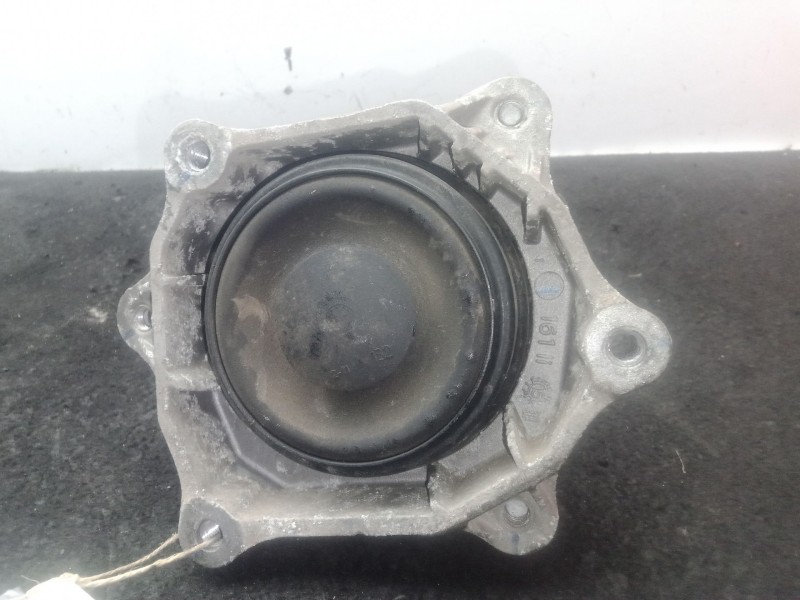 Recambio de soporte motor izquierdo para bmw 4 descapotable (f33, f83) 420 d referencia OEM IAM 685941101  