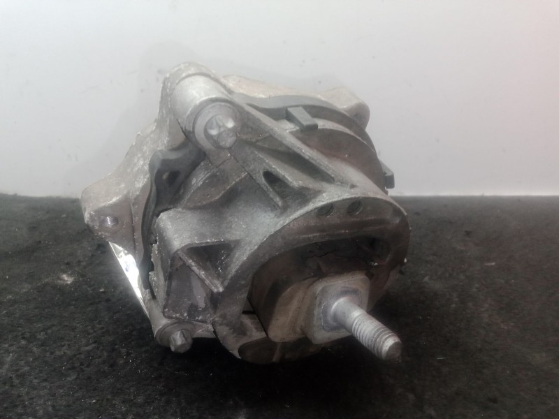 Recambio de soporte motor izquierdo para bmw 4 descapotable (f33, f83) 420 d referencia OEM IAM 685941101  