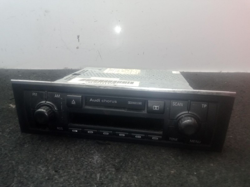 Recambio de sistema audio / radio cd para audi a4 b6 descapotable (8h7) 2.5 tdi referencia OEM IAM 8E0035152D  