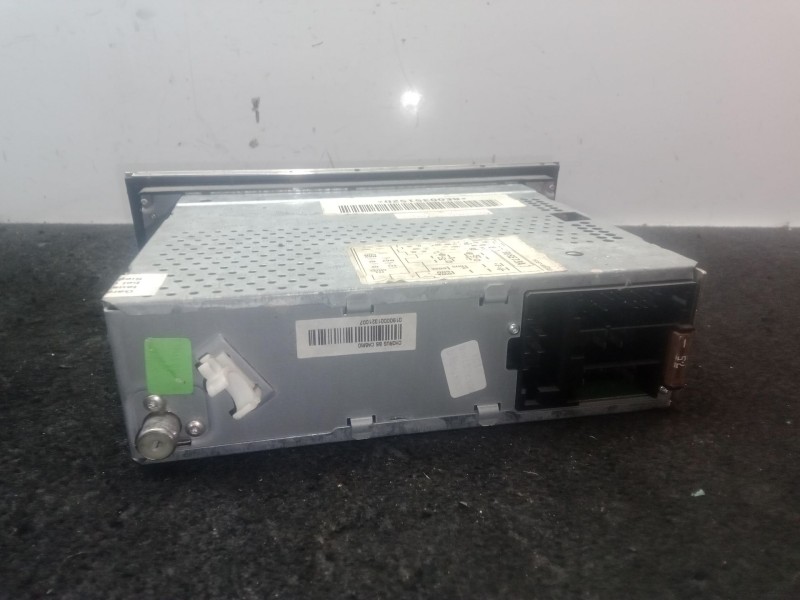 Recambio de sistema audio / radio cd para audi a4 b6 descapotable (8h7) 2.5 tdi referencia OEM IAM 8E0035152D  