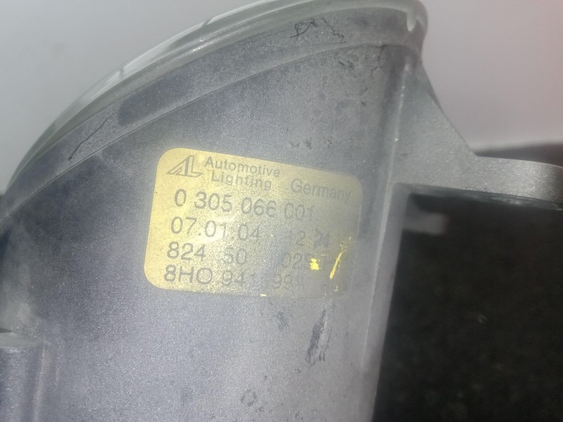 Recambio de faro antiniebla izquierdo para audi a4 b6 descapotable (8h7) 2.5 tdi referencia OEM IAM 0305066001  