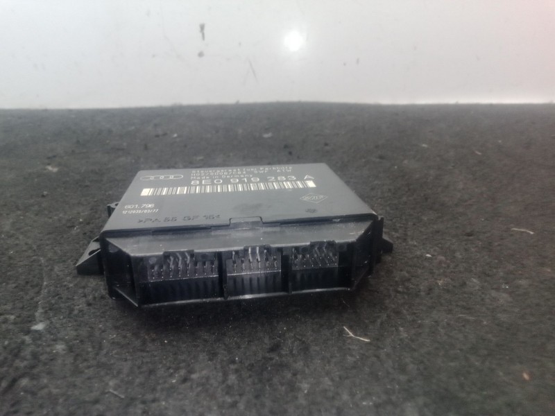 Recambio de piloto trasero derecho para audi a4 b6 descapotable (8h7) 2.5 tdi referencia OEM IAM 8E0919283A  