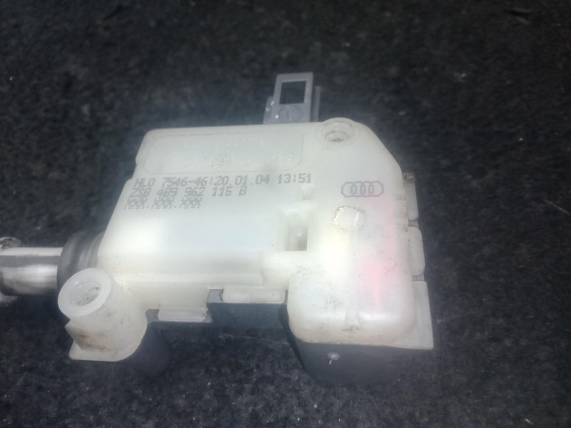 Recambio de motor cierre centralizado para audi a4 b6 descapotable (8h7) 2.5 tdi referencia OEM IAM 4B9962115B  