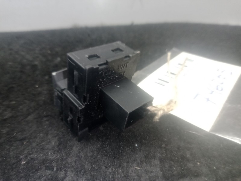 Recambio de interruptor para audi a4 b6 descapotable (8h7) 2.5 tdi referencia OEM IAM 8H0959727A  