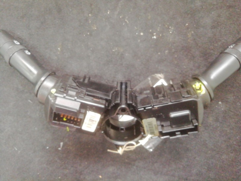 Recambio de mando luces para hyundai ix35 (lm, el, elh) 1.7 crdi referencia OEM IAM   