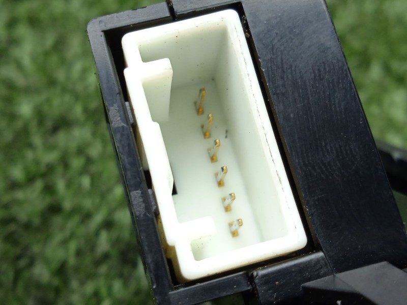 Recambio de mando multifuncion para hyundai i30 fastback (pde, pden) 2.0 n referencia OEM IAM 93250G3000PMP  