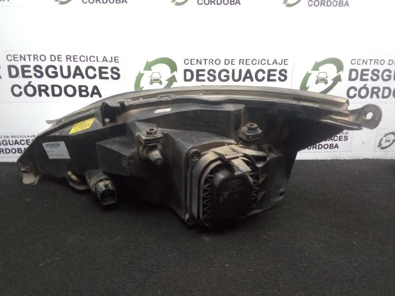 Recambio de faro derecho para ford focus berlina (cak) 1.6 16v cat referencia OEM IAM  1.SERIE 
