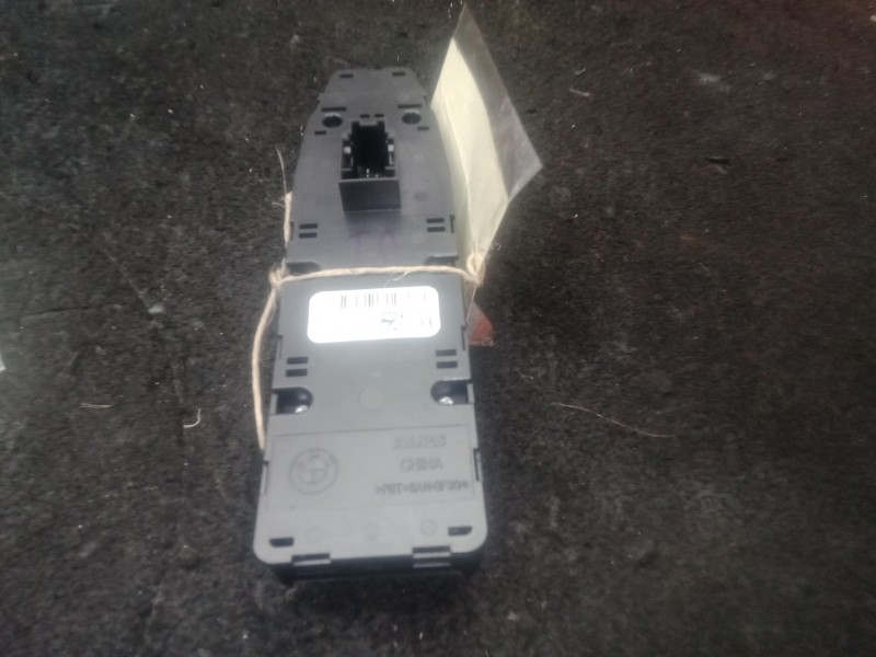 Recambio de mando elevalunas delantero izquierdo para bmw 4 descapotable (f33, f83) 420 d referencia OEM IAM 936213201  