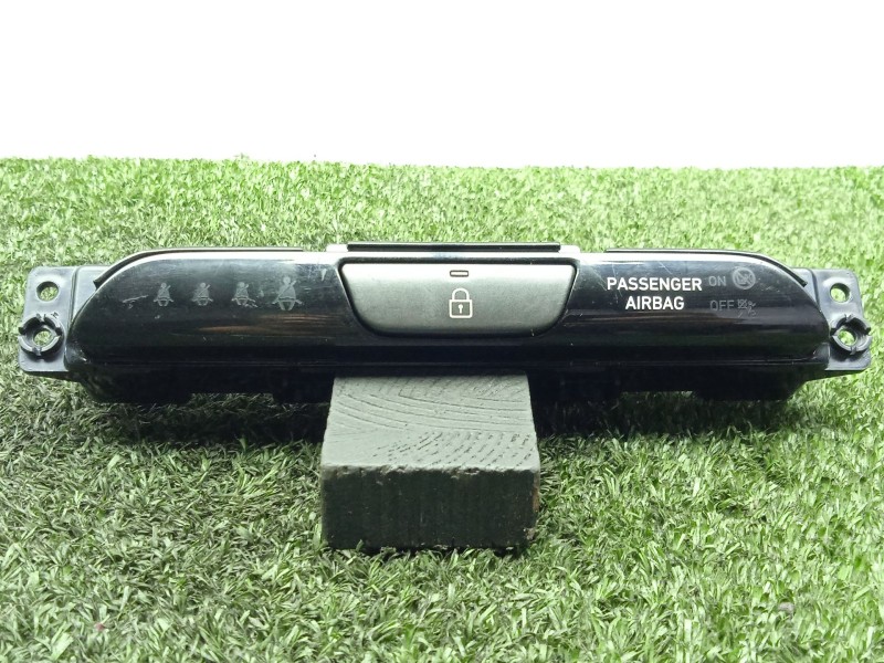 Recambio de interruptor para hyundai i30 fastback (pde, pden) 2.0 n referencia OEM IAM 93370G4000  