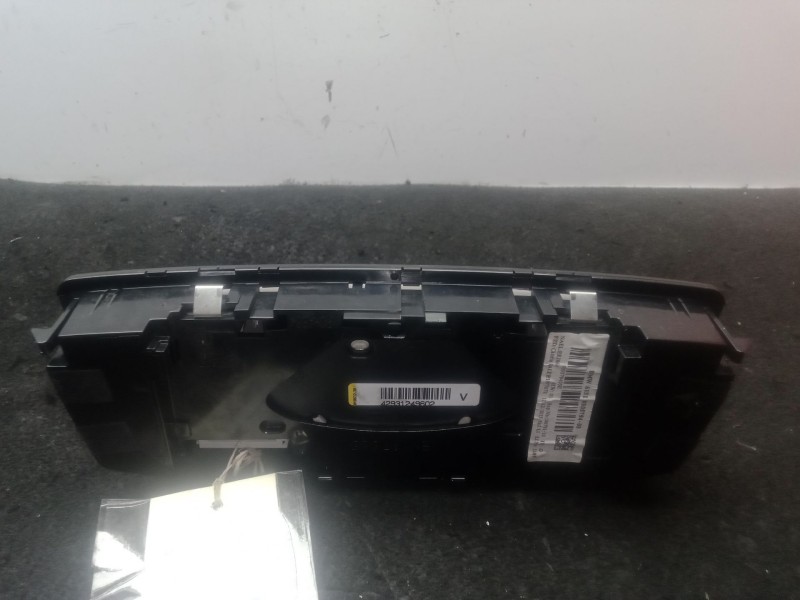 Recambio de luz interior para bmw 4 descapotable (f33, f83) 420 d referencia OEM IAM 6131930579403 - 930579403E - 42931249602  