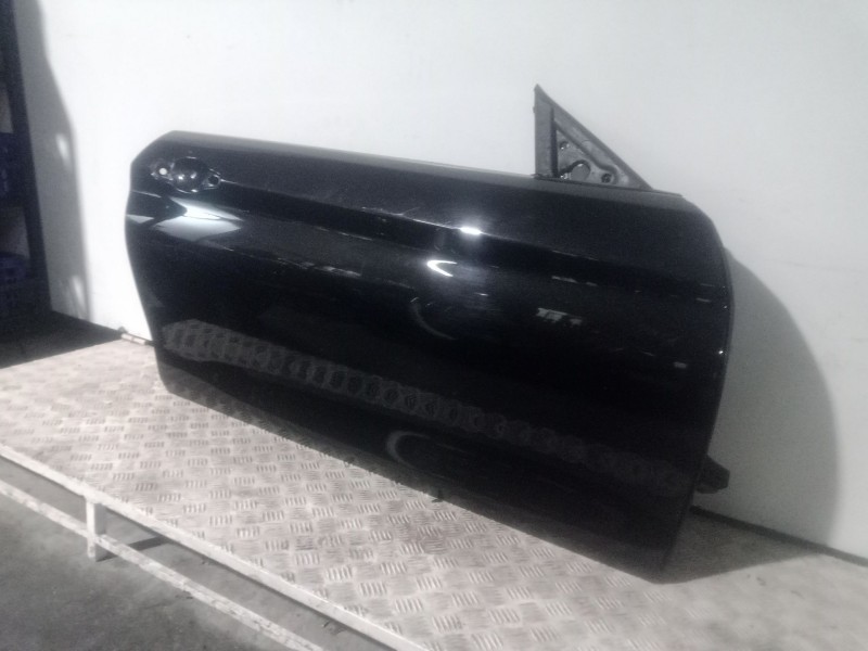 Recambio de puerta delantera derecha para bmw 4 descapotable (f33, f83) 420 d referencia OEM IAM   NEGRO