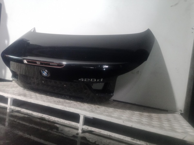 Recambio de tapa maletero para bmw 4 descapotable (f33, f83) 420 d referencia OEM IAM   NEGRO