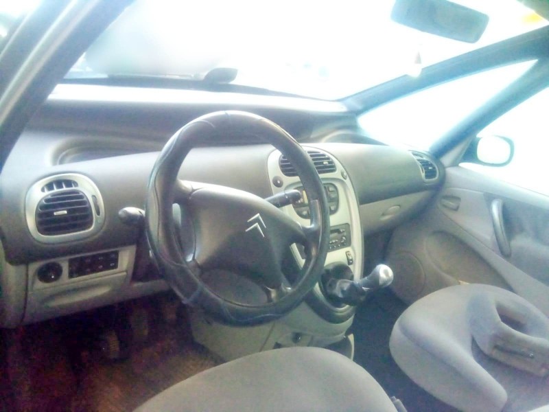 citroën xsara picasso (n68) del año 2009