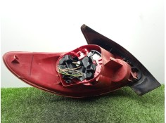 Recambio de piloto trasero derecho para peugeot 206 hatchback (2a/c) 1.4 i referencia OEM IAM SIN REFERENCIA 2.SERIE 3.PUERTAS - 2