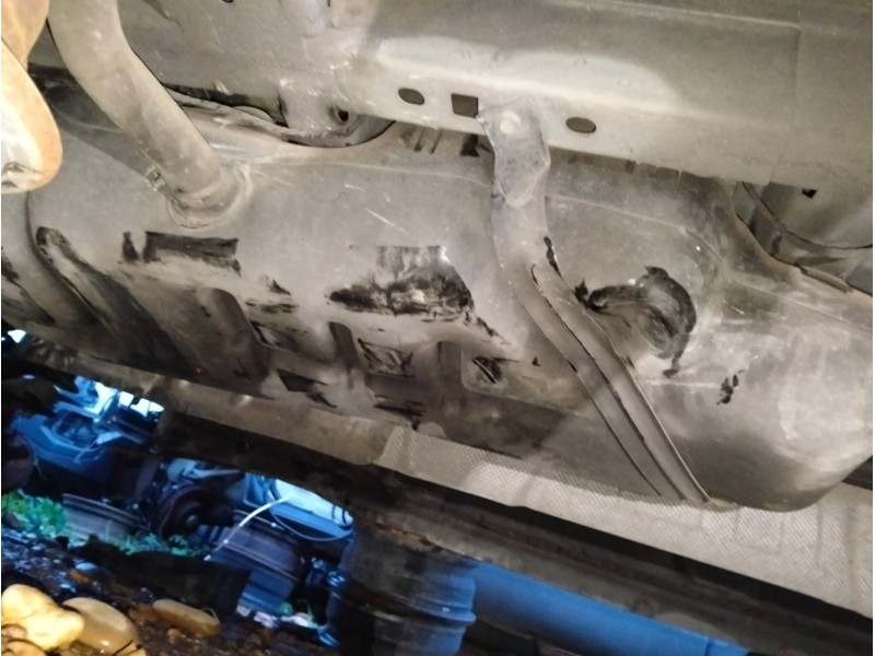 Recambio de deposito combustible para ford transit caja cerrada ´06 2.2 tdci cat referencia OEM IAM   