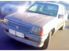 opel corsa a tr (s83) del año 1988