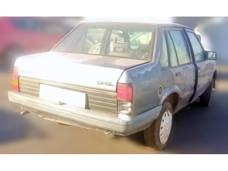 opel corsa a tr (s83) del año 1988