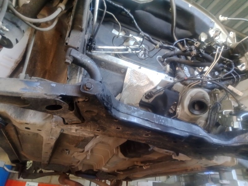 Recambio de puente delantero para mitsubishi asx (ga_w_) 1.8 di-d 4wd (ga6w) referencia OEM IAM   