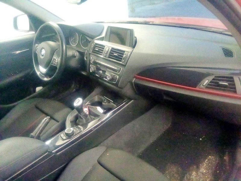 bmw 1 (f20) del año 2011