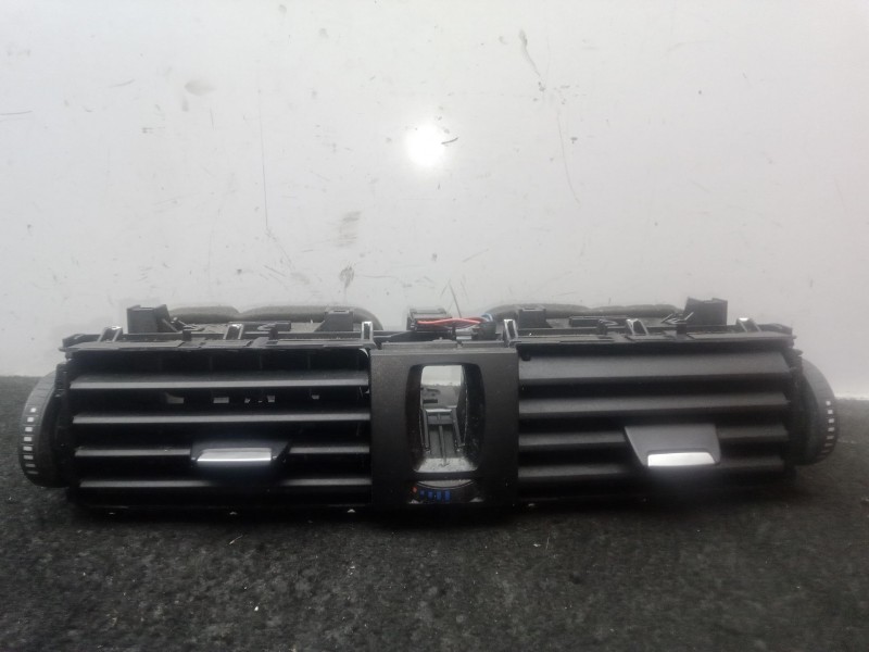 Recambio de aireador delantero central para bmw 4 descapotable (f33, f83) 420 d referencia OEM IAM 921855210 - 508835  