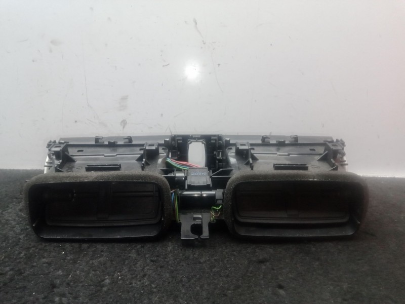 Recambio de aireador delantero central para bmw 4 descapotable (f33, f83) 420 d referencia OEM IAM 921855210 - 508835  