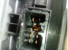 Recambio de mando elevalunas delantero derecho para kia carens 2.0 turbodiesel cat referencia OEM IAM  7.PINES  2