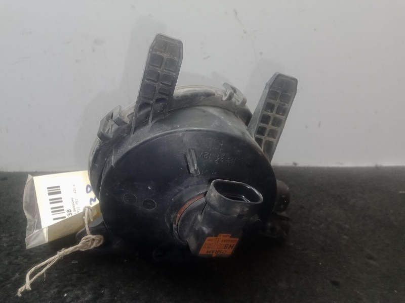 Recambio de faro antiniebla derecho para bmw 4 descapotable (f33, f83) 420 d referencia OEM IAM 7200100001 - 7248912 - 15121605 