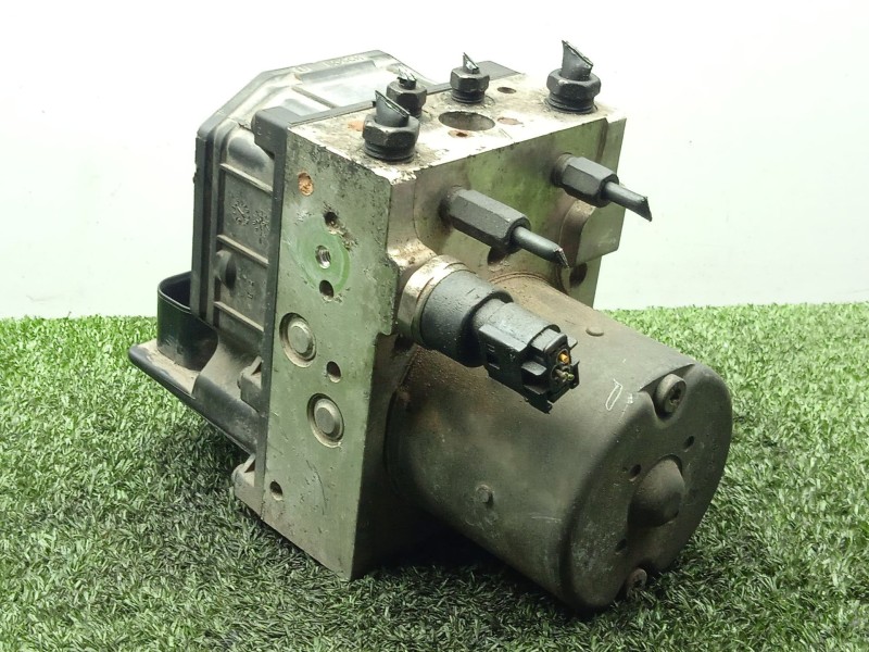 Recambio de abs para toyota avensis (_t25_) 2.0 d-4d (adt250_) referencia OEM IAM 8954105100 - 0265950178  BOSCH