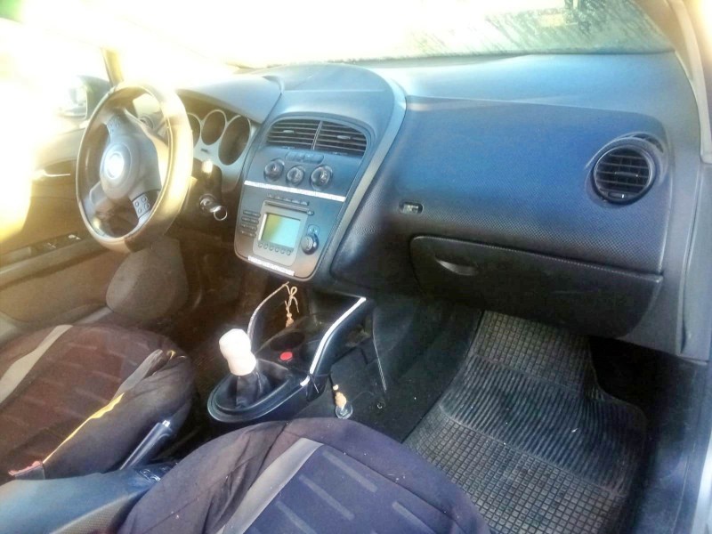 seat altea (5p1) del año 2004