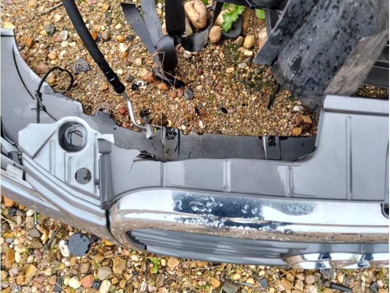 Recambio de paragolpes delantero para audi a4 b7 (8ec) 2.0 referencia OEM IAM   