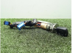 Recambio de conmutador de arranque para peugeot 206 hatchback (2a/c) 1.4 i referencia OEM IAM SIN REFERENCIA 2.ENCHUFES 