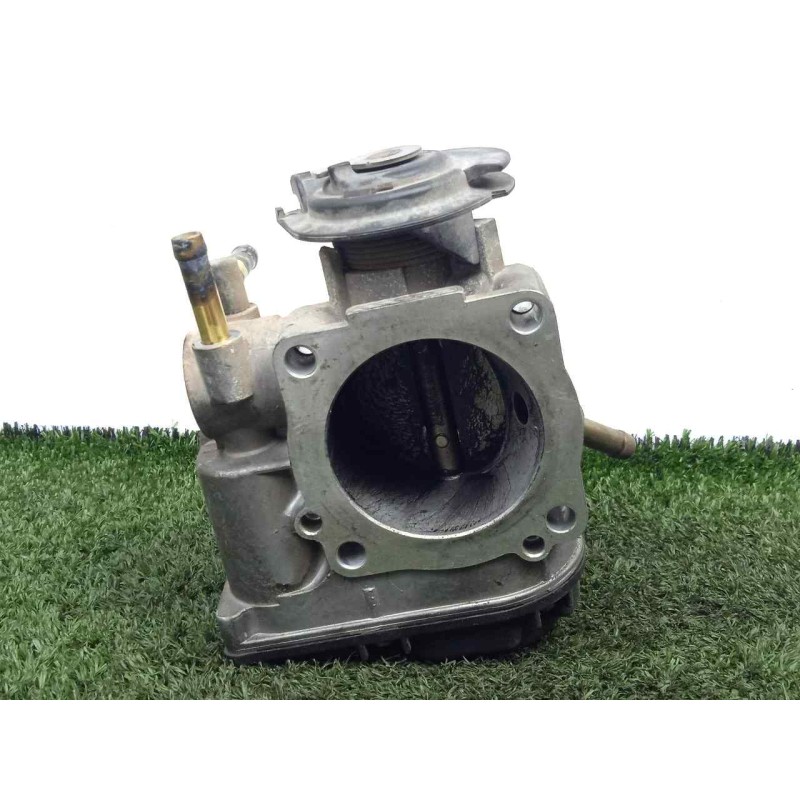 Recambio de caja mariposa para volkswagen golf iv berlina (1j1) 1.6 referencia OEM IAM 06A133064J  