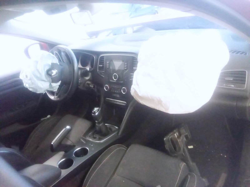 renault megane iv hatchback (b9a/m/n_) del año 2015