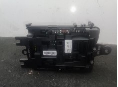 Recambio de caja reles / fusibles para bmw 1 (f20) 116 d referencia OEM IAM 926111102 - 19178000001 - MS20110913 - 90106886   2