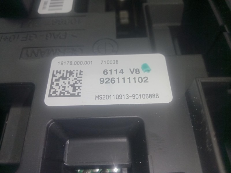 Recambio de caja reles / fusibles para bmw 1 (f20) 116 d referencia OEM IAM 926111102 - 19178000001 - MS20110913 - 90106886  