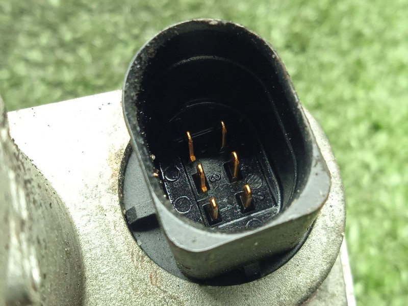 Recambio de caja mariposa para seat ibiza iii (6l1) 1.2 referencia OEM IAM 408238321007 - 036133062N 6.PINES 