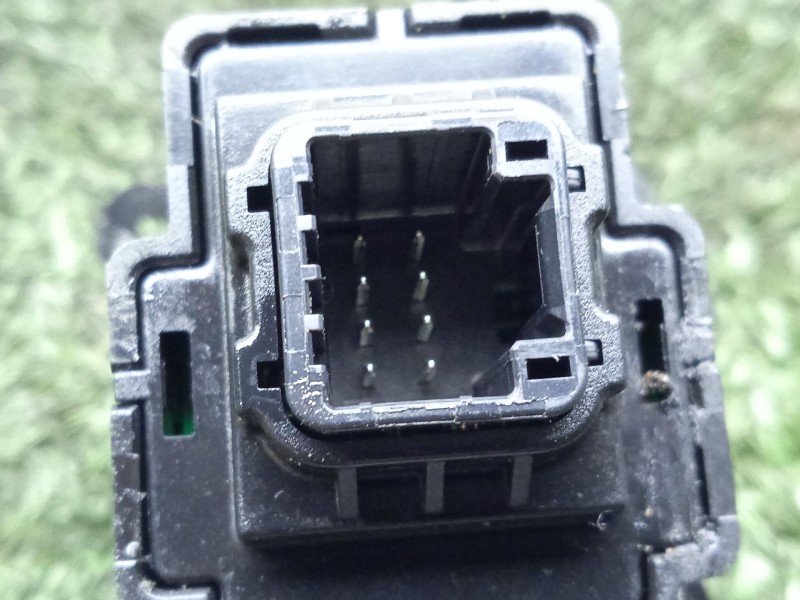 Recambio de warning para hyundai i30 fastback (pde, pden) 2.0 n referencia OEM IAM 93730G3100 1.CONECTOR 