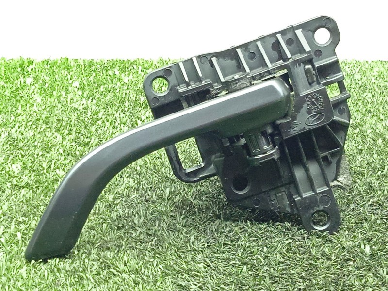 Recambio de maneta interior delantera izquierda para hyundai i30 fastback (pde, pden) 2.0 n referencia OEM IAM SIN REFERENCIA  