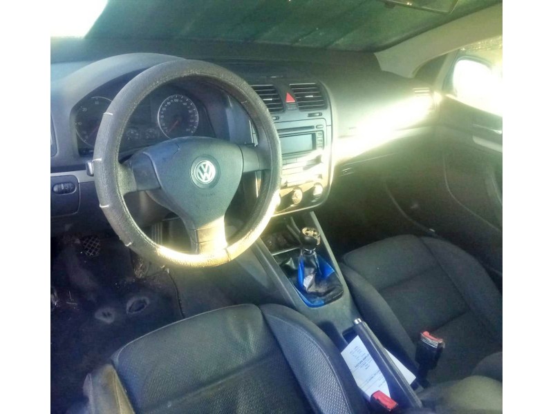 volkswagen golf v (1k1) del año 2004